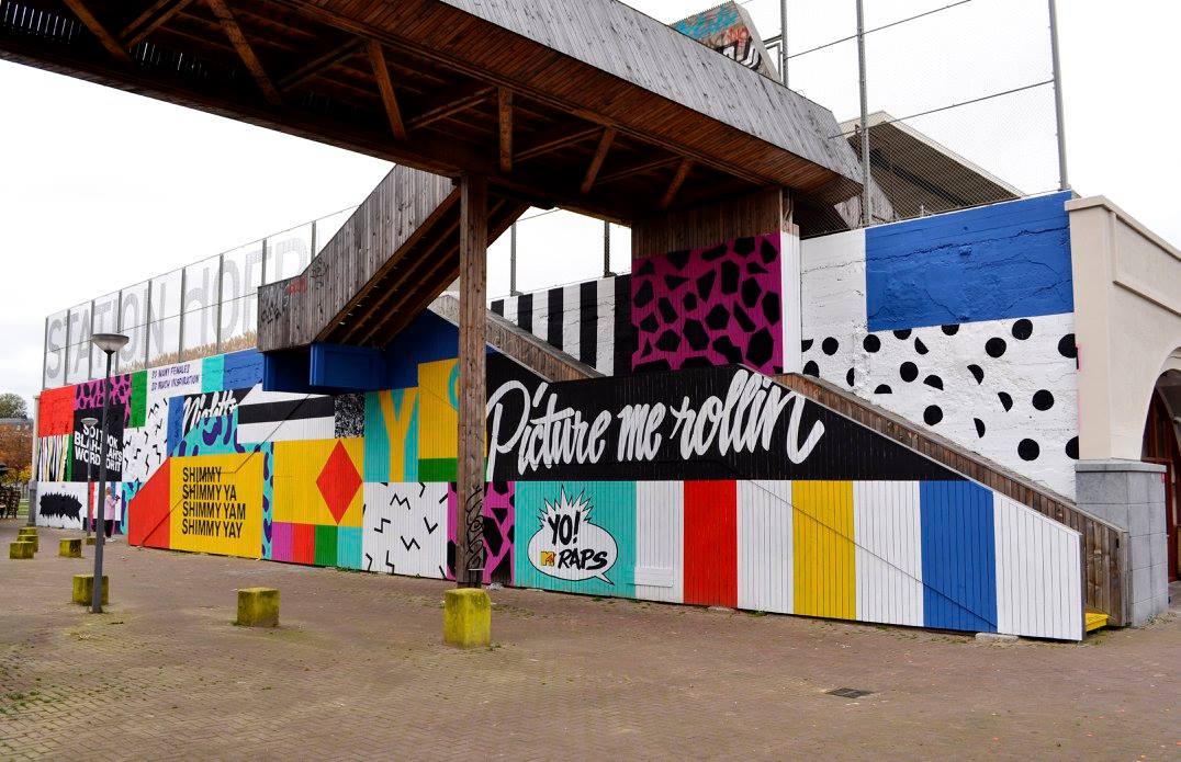 Opperclaes_muurschildering_station_hofplein.jpg
